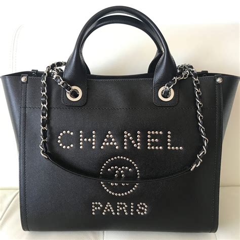 chanel deauville bag